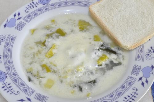 Pórková polévka se sýrem  – Snadné Česko recept, zvládnete za Do 30 minut